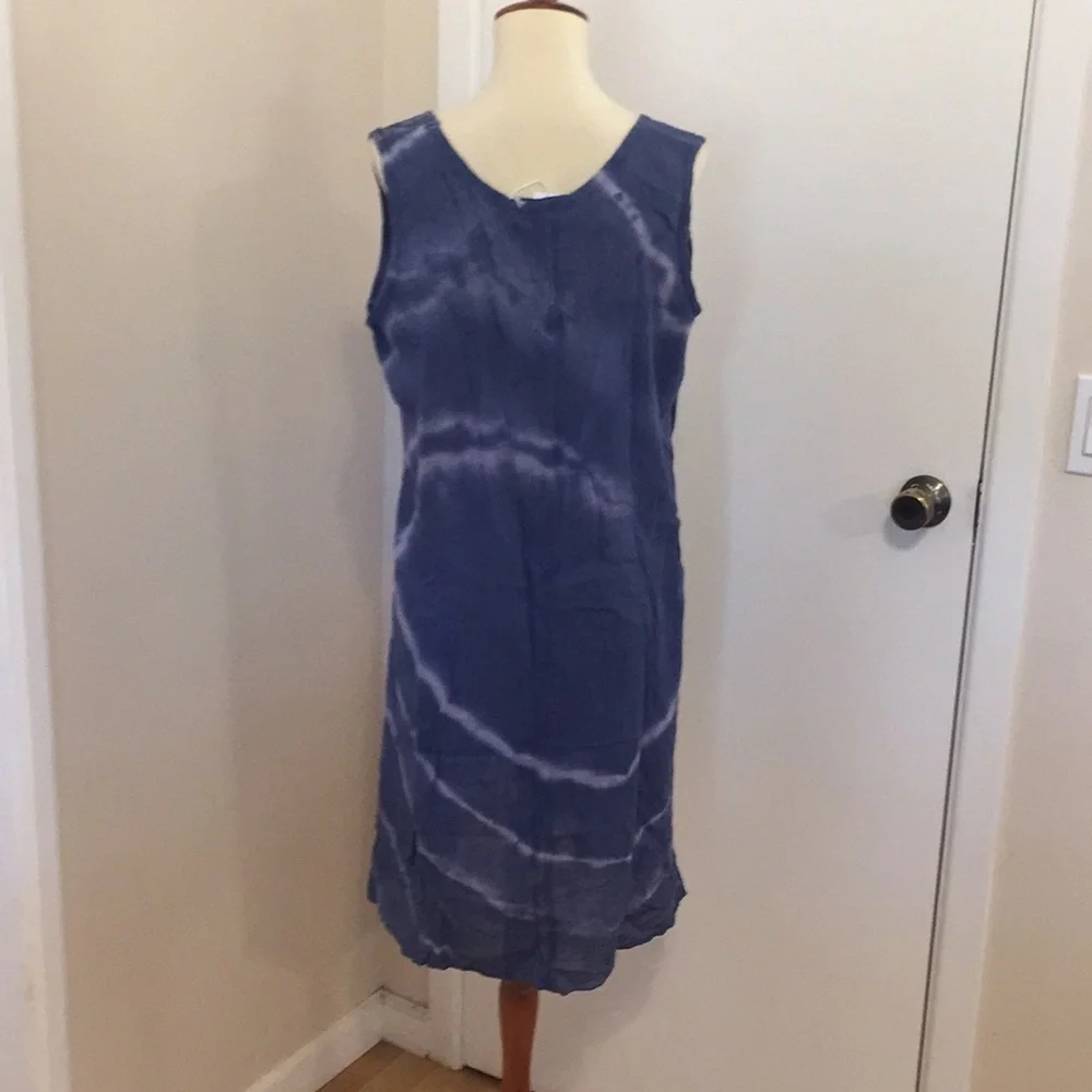 L‎ LOVE TANJANE Dress FF21 3907